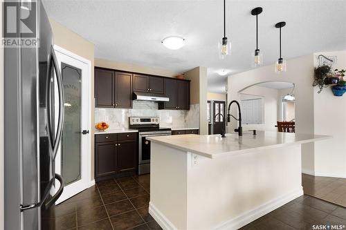 2627 Rothesay Crescent, Regina, SK - Indoor Photo Showing Kitchen With Stainless Steel Kitchen With Upgraded Kitchen