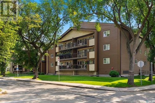 201 2727 Victoria Avenue, Regina, SK - Outdoor With Balcony