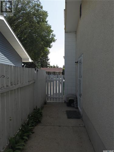 2114 37Th Street W, Saskatoon, SK - Outdoor With Exterior