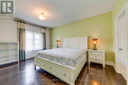 46 Ryland Terrace, Oakville, ON - Indoor Photo Showing Bedroom