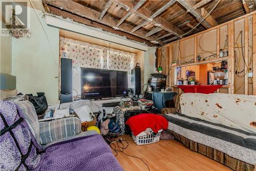 179 Kent Avenue, Kitchener, ON - Indoor Photo Showing Basement