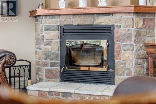 10 Earl Kennedy Road, Kawartha Lakes, ON - Indoor Photo Showing Living Room With Fireplace