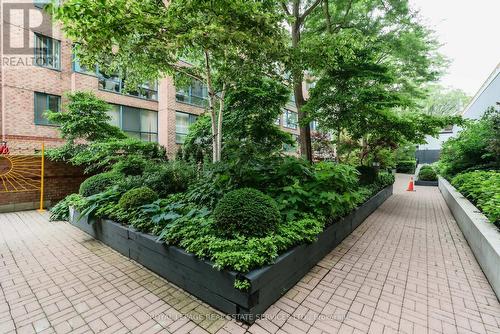 103 - 225 Davenport Road, Toronto (Annex), ON - Outdoor