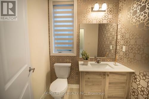 121 Petch Avenue, Caledon, ON - Indoor Photo Showing Bathroom