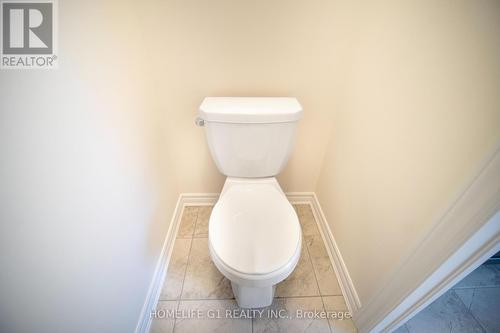 121 Petch Avenue, Caledon, ON - Indoor Photo Showing Bathroom