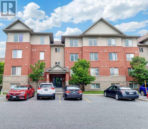 8 - 525 Stonefield Private Road, Ottawa (Nepean), ON - Outdoor With Facade