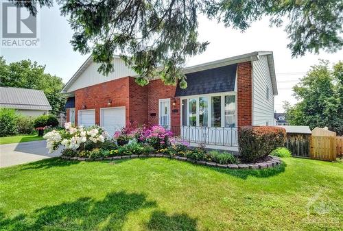 11 Alder Crescent, Ottawa, ON - Outdoor