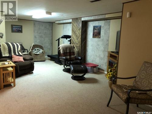 109 Parker Crescent, Canora, SK - Indoor Photo Showing Basement