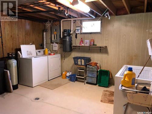 109 Parker Crescent, Canora, SK - Indoor Photo Showing Laundry Room