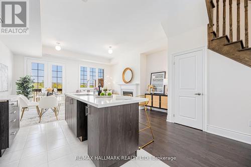 307 Swan Park Road, Markham, ON - Indoor Photo Showing Kitchen