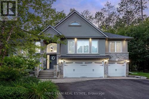 2 Reillys Run, Springwater (Minesing), ON - Outdoor With Facade