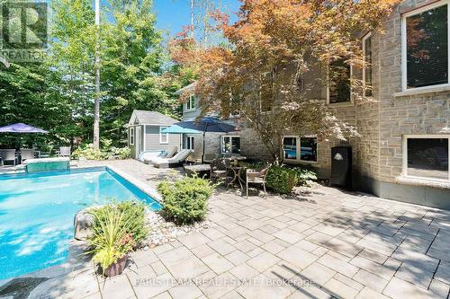 2 Reillys Run, Springwater (Minesing), ON - Outdoor With In Ground Pool