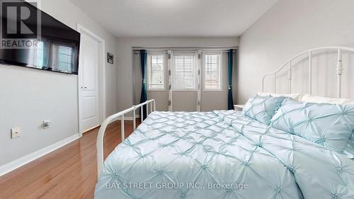 202 - 80 Acorn Place, Mississauga (Hurontario), ON - Indoor Photo Showing Bedroom