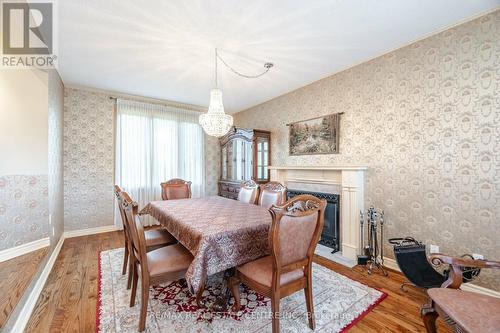 1542 Duncan Road, Oakville (Eastlake), ON - Indoor Photo Showing Dining Room