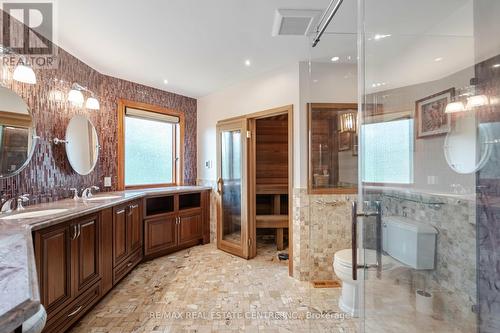 1542 Duncan Road, Oakville (Eastlake), ON - Indoor Photo Showing Bathroom