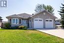 803 23Rd Street E, Owen Sound, ON  - Outdoor With Facade 