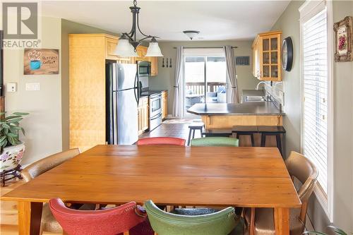 95 Spartan Court, Moncton, NB - Indoor Photo Showing Dining Room