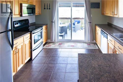 95 Spartan Court, Moncton, NB - Indoor Photo Showing Kitchen