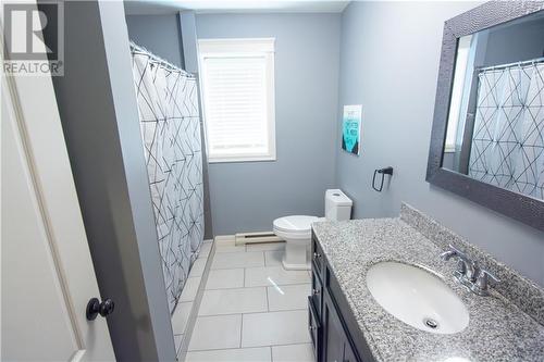 95 Spartan Court, Moncton, NB - Indoor Photo Showing Bathroom