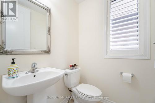 23 Callandar Road, Brampton (Northwest Brampton), ON - Indoor Photo Showing Bathroom