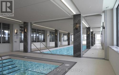 819 - 30 Shore Breeze Drive, Toronto, ON - Indoor Photo Showing Other Room