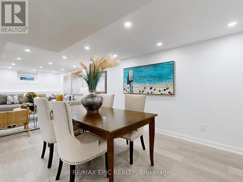 2180 Mount Royal Avenue, Burlington (Mountainside), ON - Indoor Photo Showing Dining Room