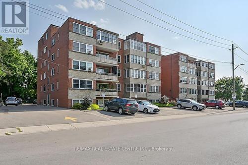 107 - 9 Grant Boulevard, Hamilton (Dundas), ON - Outdoor With Facade