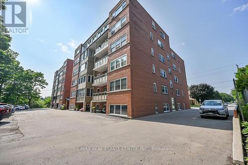 107 - 9 Grant Boulevard, Hamilton, ON - Outdoor