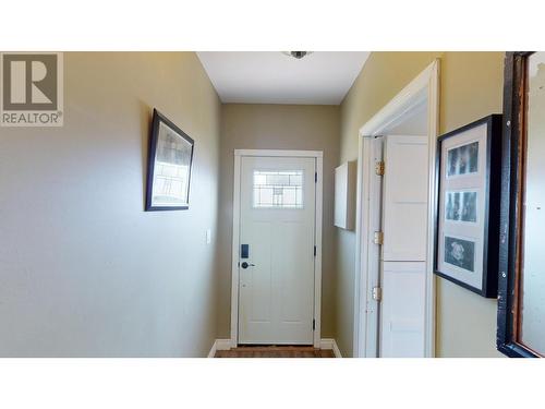 217 5Th  S Avenue, Cranbrook, BC - Indoor Photo Showing Other Room