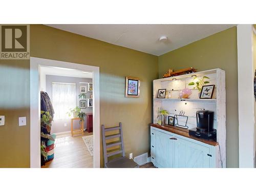 217 5Th  S Avenue, Cranbrook, BC - Indoor Photo Showing Other Room