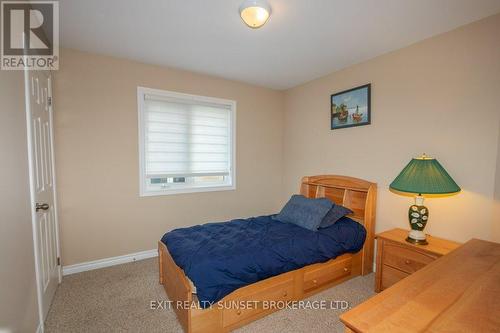 2 Liam Street, Kawartha Lakes (Lindsay), ON - Indoor Photo Showing Bedroom