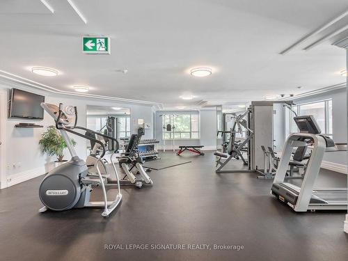 303-887 Bay St, Toronto, ON - Indoor Photo Showing Gym Room