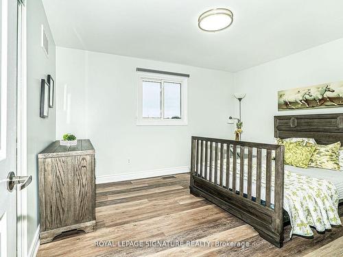 15 Corkett Dr, Brampton, ON - Indoor Photo Showing Bedroom