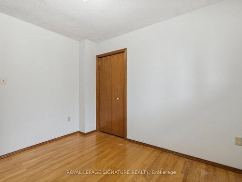 709 Upper Paradise Rd, Hamilton, ON - Indoor Photo Showing Other Room