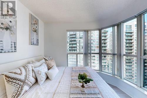 1912 - 23 Lorraine Drive, Toronto (Willowdale West), ON - Indoor Photo Showing Bedroom