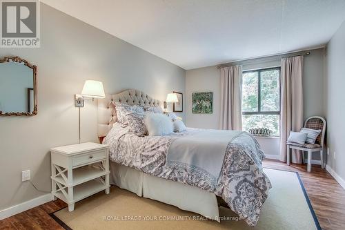 Ph3 - 15390 Yonge Street, Aurora (Aurora Village), ON - Indoor Photo Showing Bedroom