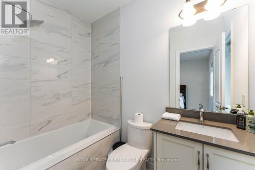 107 Appleyard Avenue, Vaughan, ON - Indoor Photo Showing Bathroom