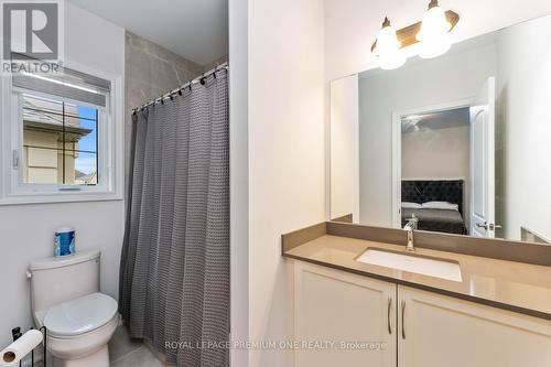 107 Appleyard Avenue, Vaughan, ON - Indoor Photo Showing Bathroom