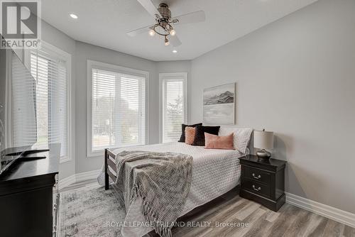 22345 Allen Road, Strathroy-Caradoc (Mount Brydges), ON - Indoor Photo Showing Bedroom