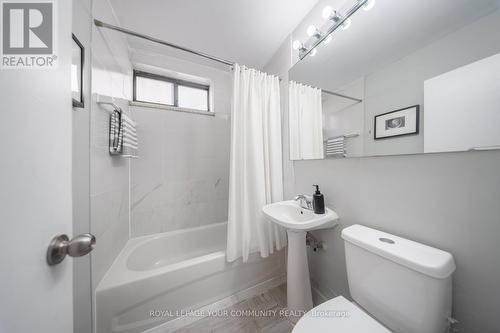 502 - 915 Midland Avenue, Toronto (Eglinton East), ON - Indoor Photo Showing Bathroom