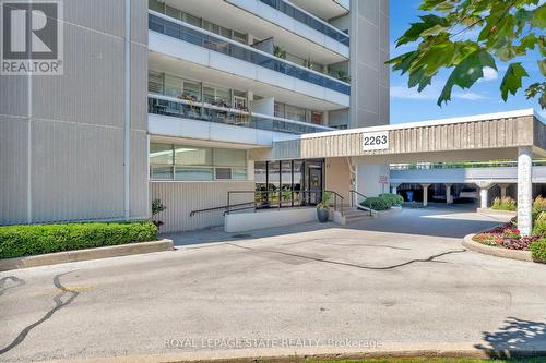 1505 - 2263 Marine Drive, Oakville (Bronte West), ON - Outdoor