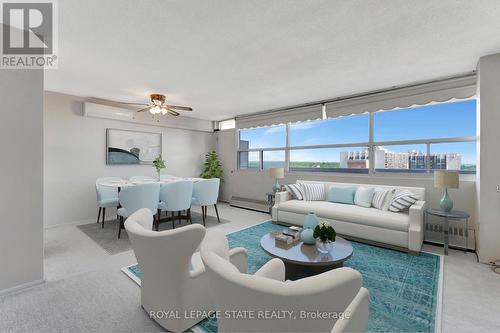 1505 - 2263 Marine Drive, Oakville (Bronte West), ON - Indoor Photo Showing Living Room