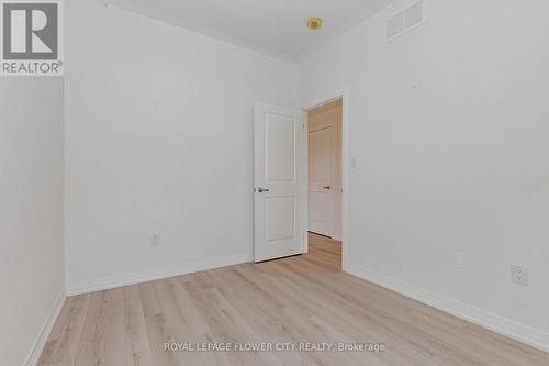 25 - 150 Glendale Avenue, St. Catharines, ON - Indoor Photo Showing Other Room