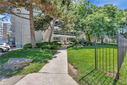 2263 Marine Drive|Unit #1505, Oakville, ON - Outdoor