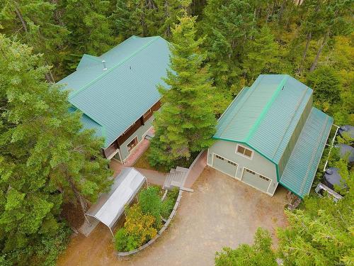 933 Middlegate Rd, Errington, BC 