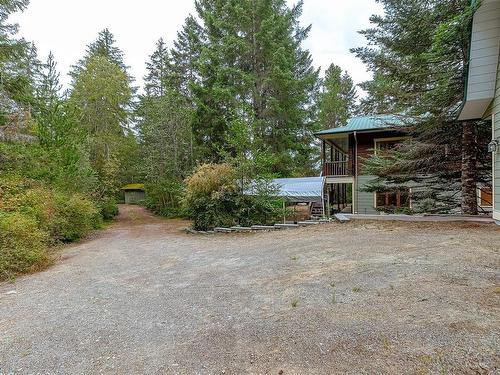 933 Middlegate Rd, Errington, BC 