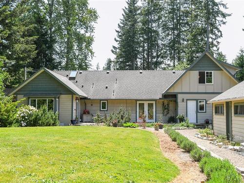 1910 Pridy Rd, Comox, BC 