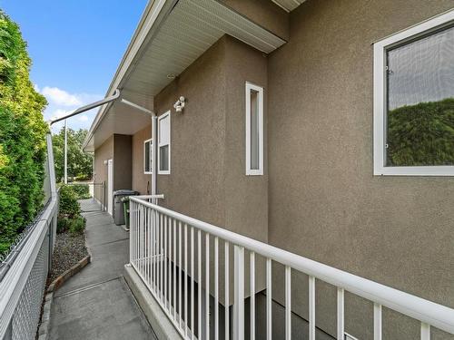 663 Cooper Place, Kamloops, BC - Outdoor With Exterior