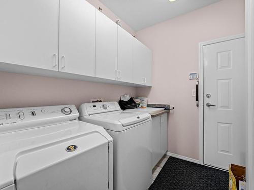 663 Cooper Place, Kamloops, BC - Indoor Photo Showing Laundry Room