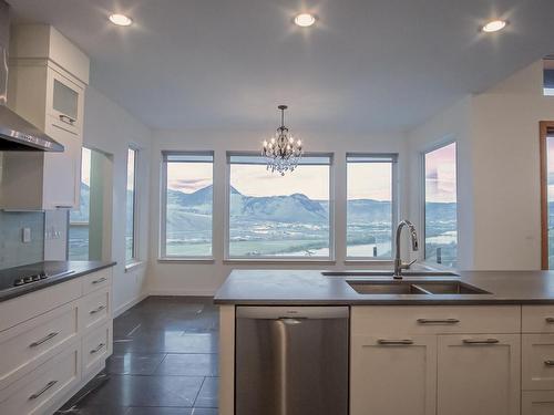 2304 Saddleback Drive, Kamloops, BC - Indoor Photo Showing Kitchen With Double Sink